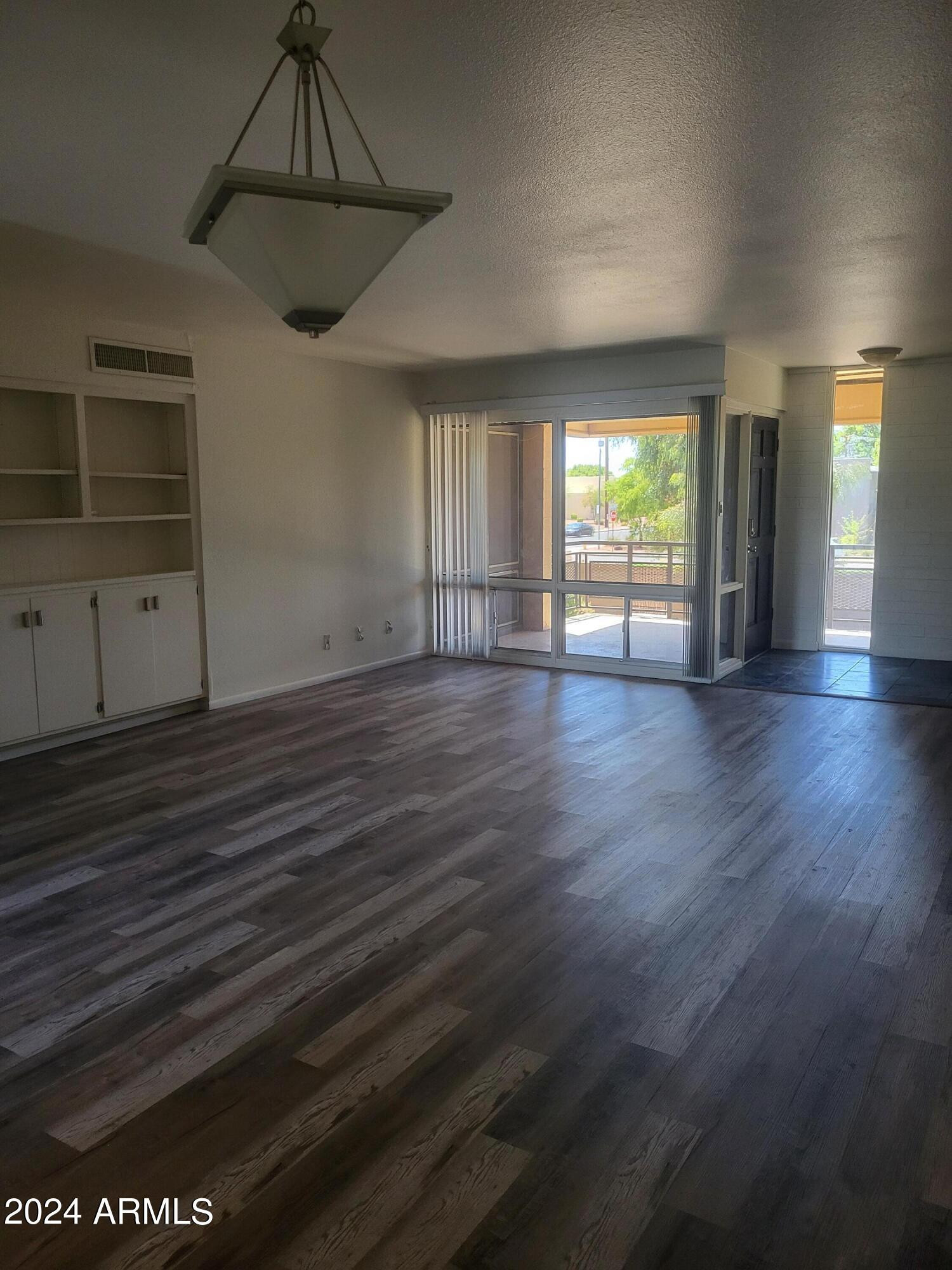 6501 N 17th Avenue Apt 205