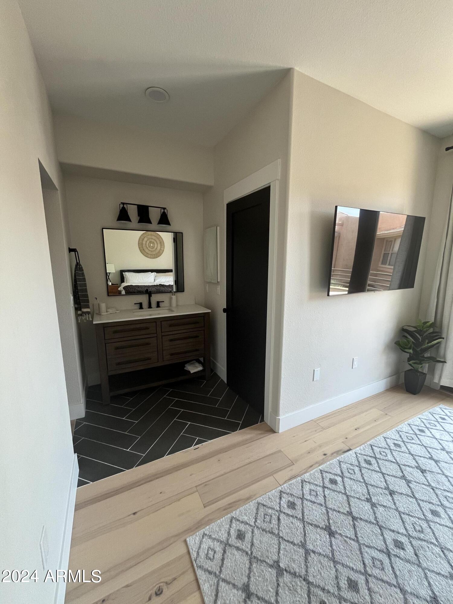 Scottsdale, Arizona 85255, United States, 2 Bedrooms Bedrooms, ,3 BathroomsBathrooms,Residential,Active,50571