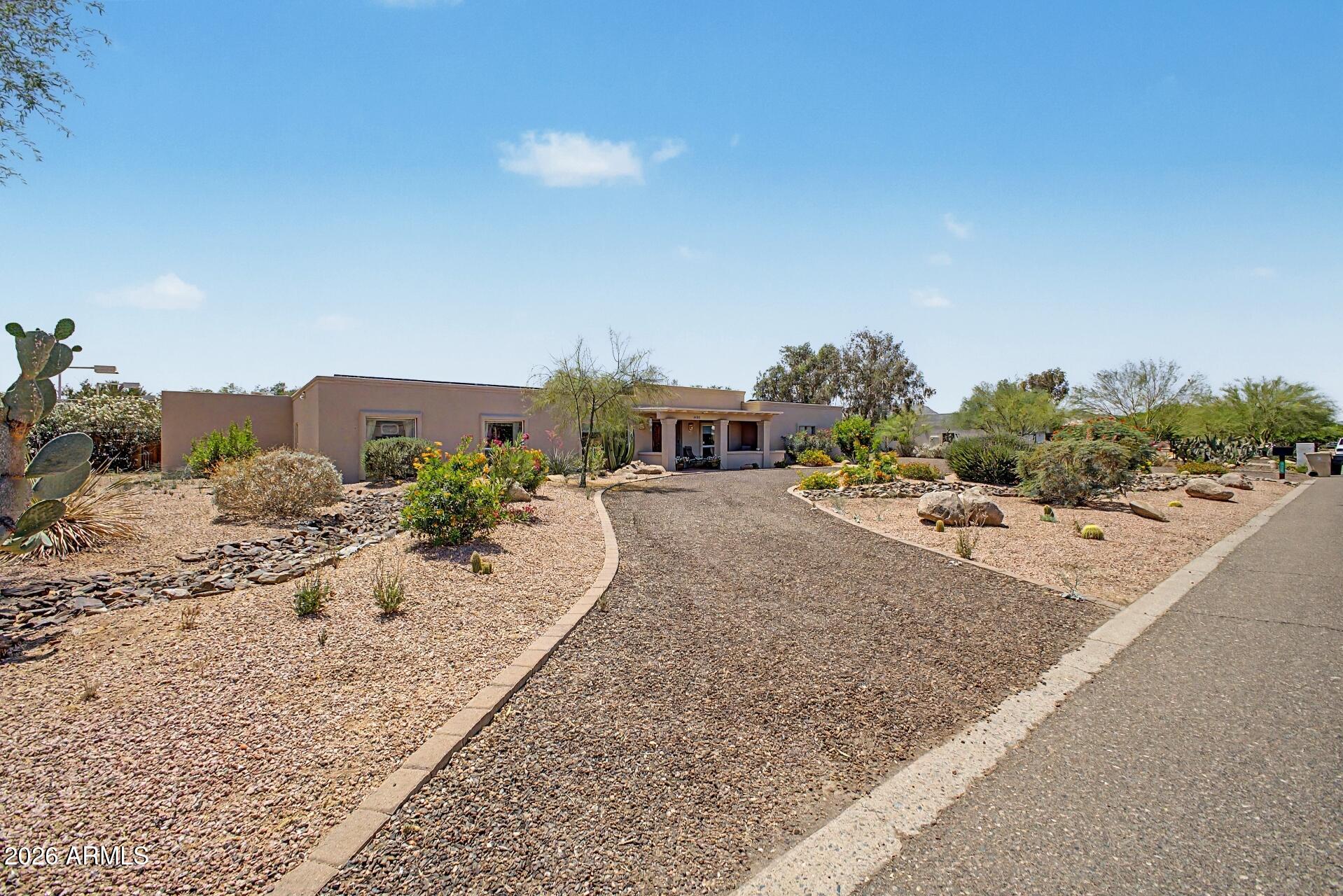 6133 E Mountain View Road