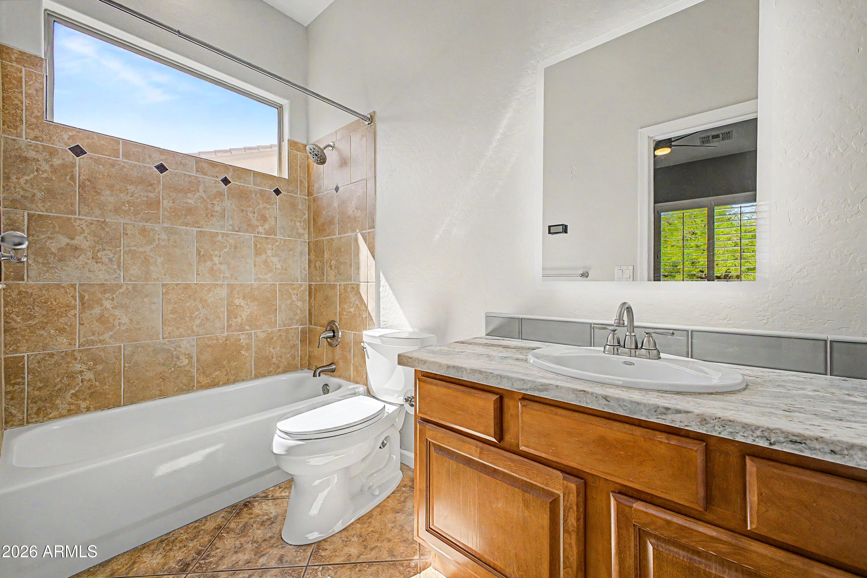 COLINA DEL NORTE - Residential