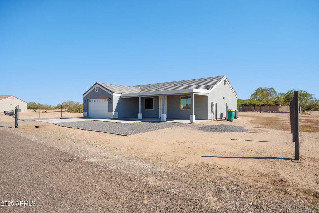 Photo of 4015 N Kioha Drive, Eloy, AZ 85131 (MLS # 6944890)