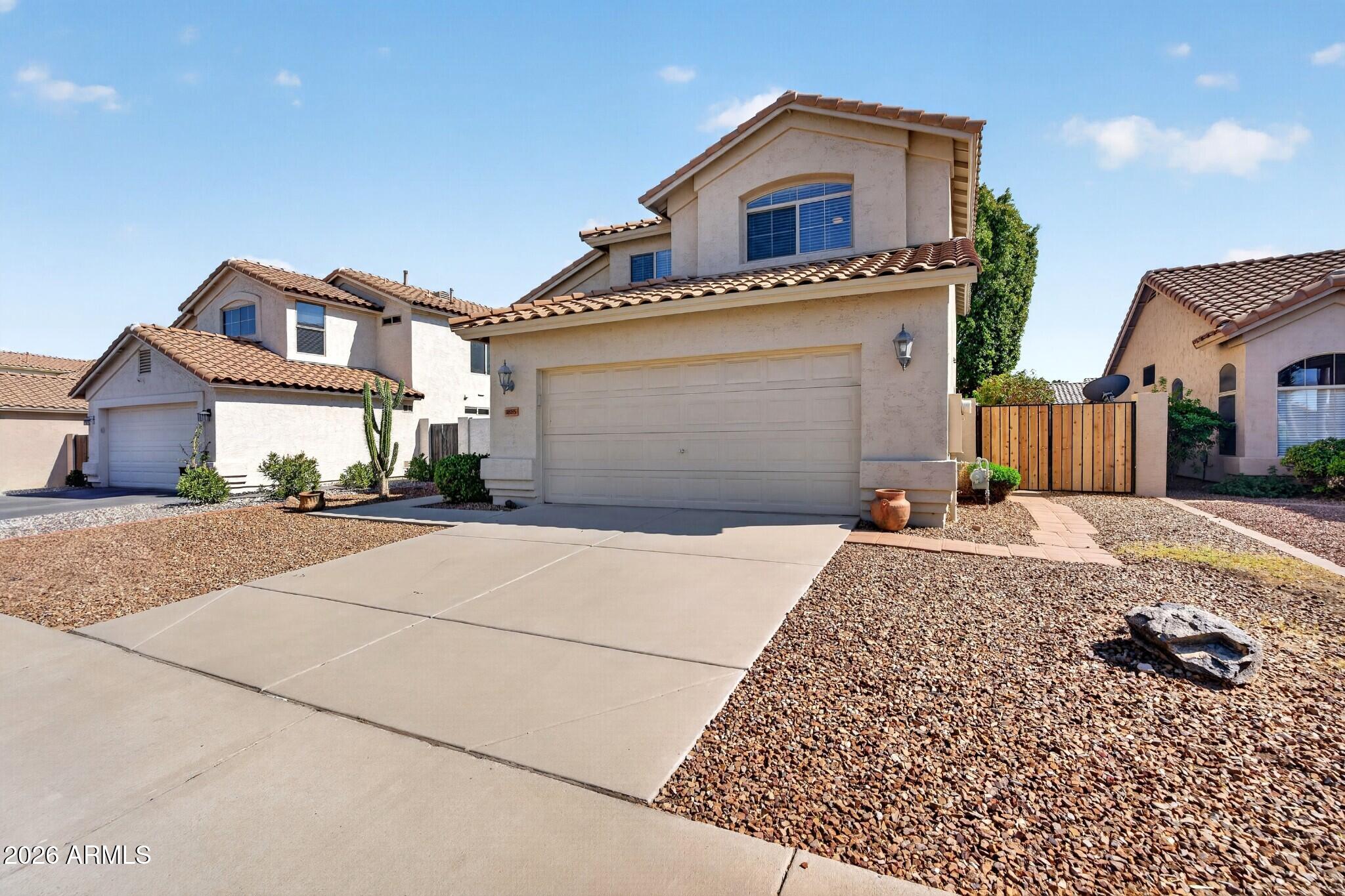 1885 W RAVEN Drive