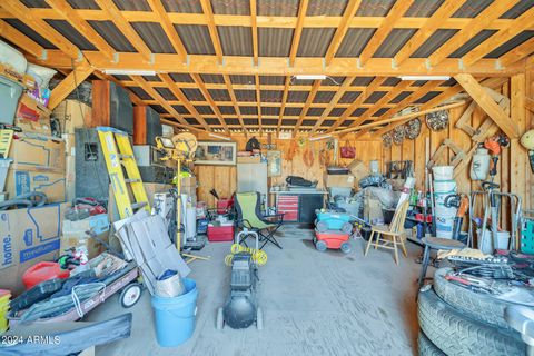 A home in Tonopah