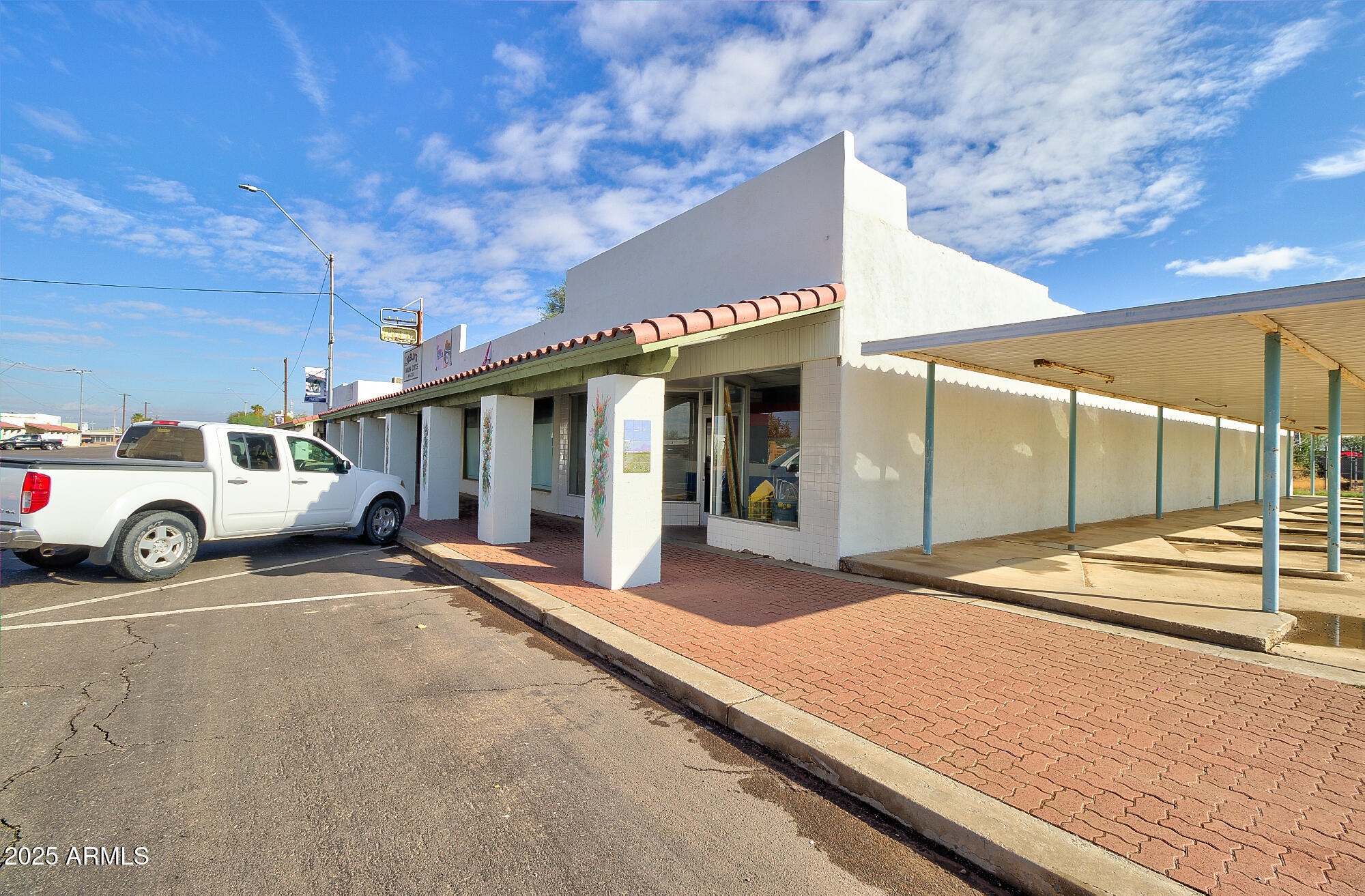 311 N MAIN Street