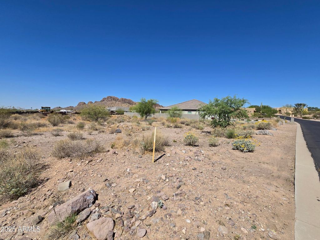 Photo of 10667 E Walking Stick Way #21, Gold Canyon, AZ 85118 (MLS # 6868319)