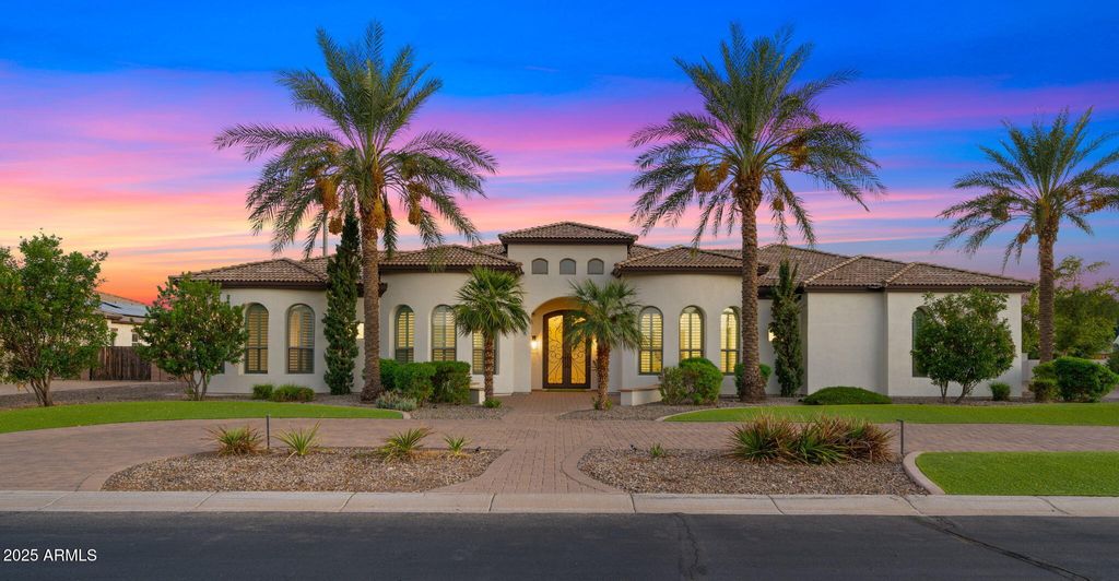 Photo of 3079 E Fruitvale Court, Gilbert, AZ 85297 (MLS # 6925737)