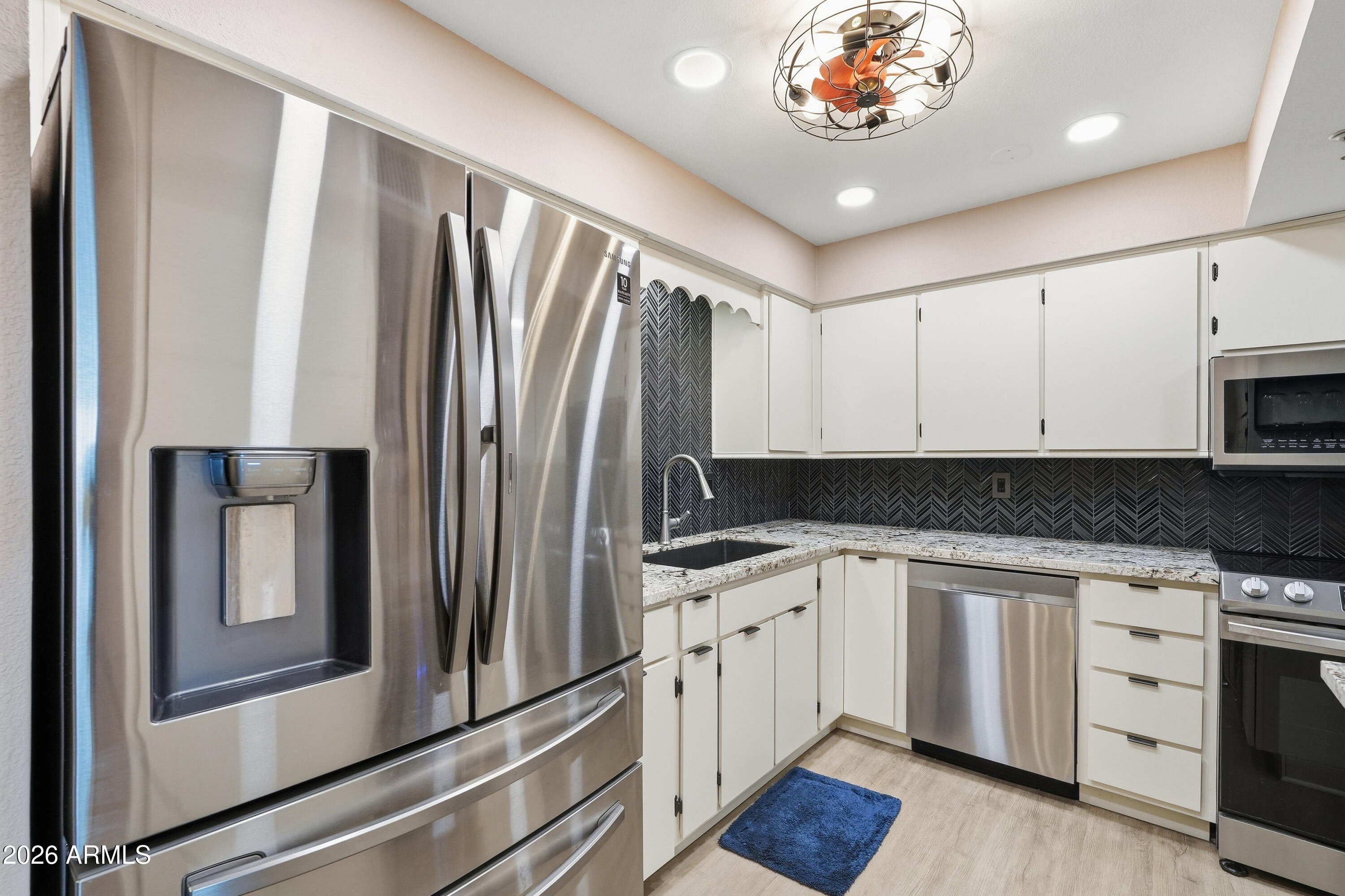 515 S PARKCREST -- 517