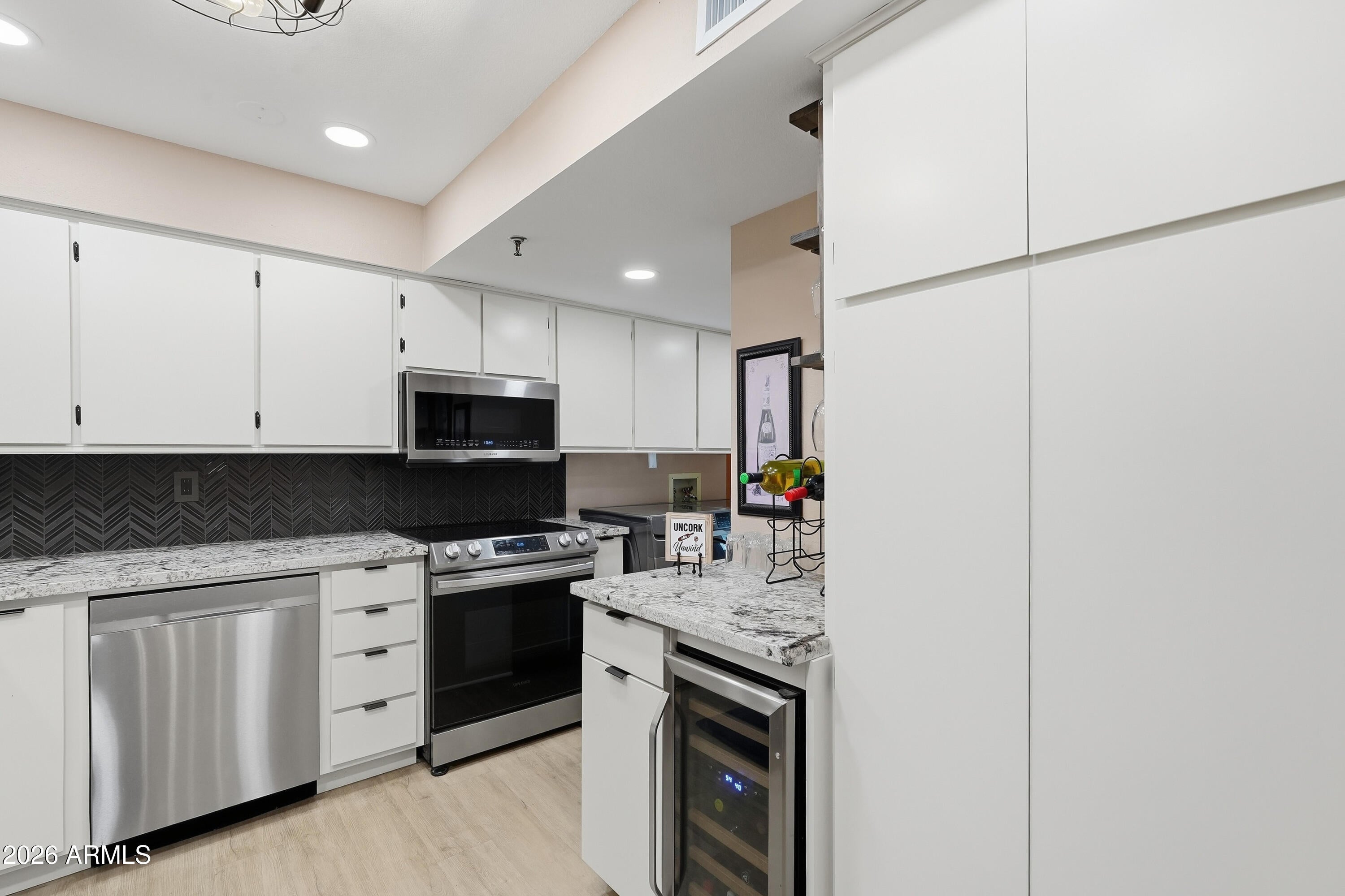 515 S PARKCREST -- 517