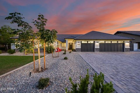 8425 W LOUISE Court Peoria AZ 85383