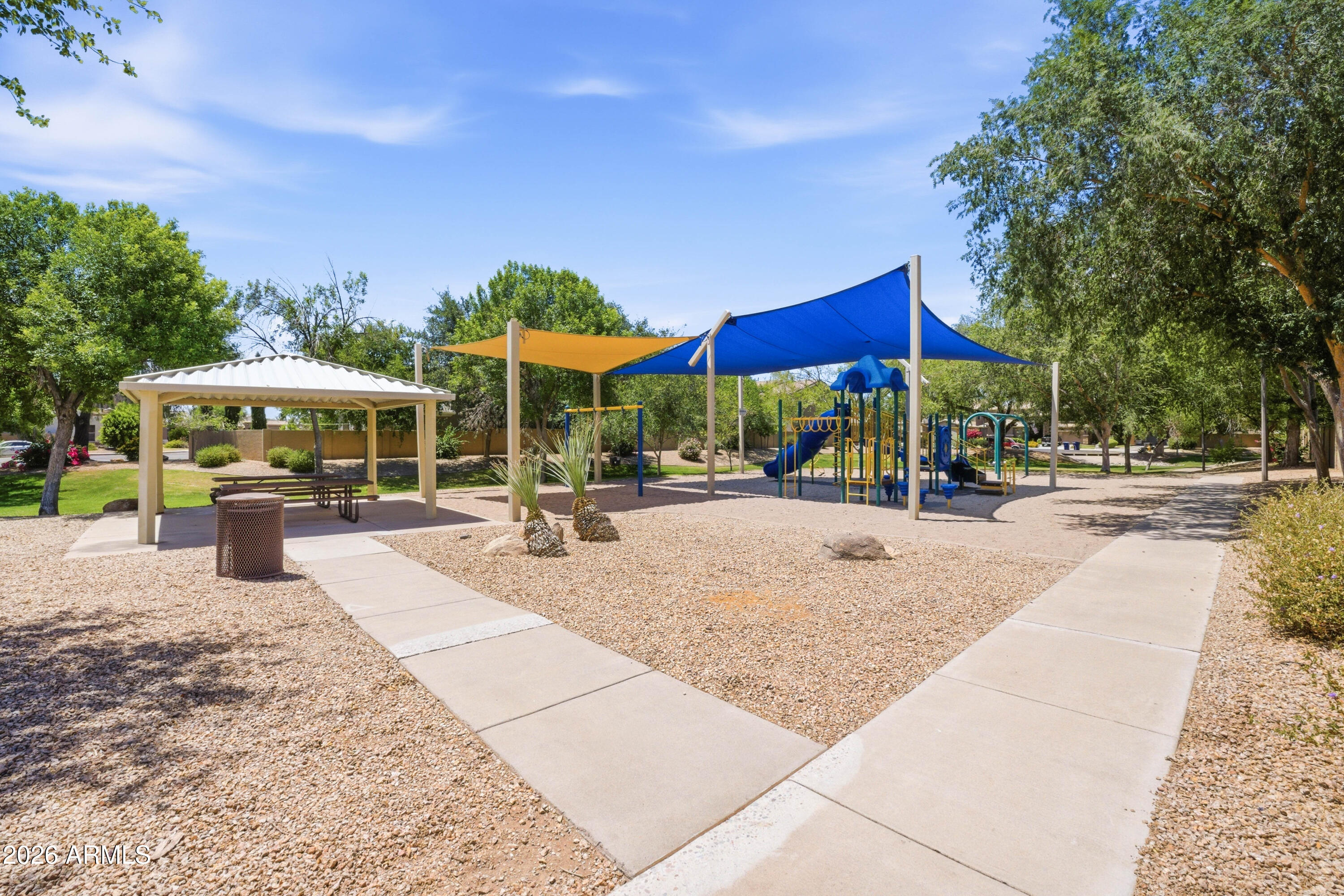 COOPER GREENS - Residential