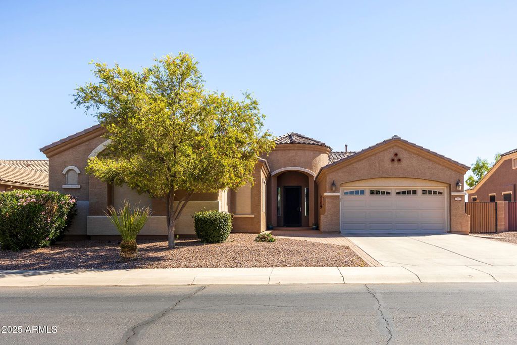 Photo of 2118 N Saint Andrews Drive, Casa Grande, AZ 85122 (MLS # 6870503)