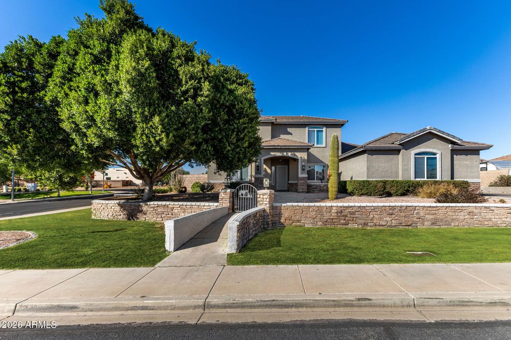 Photo of 7114 E Grandview Street, Mesa, AZ 85207 (MLS # 6997808)