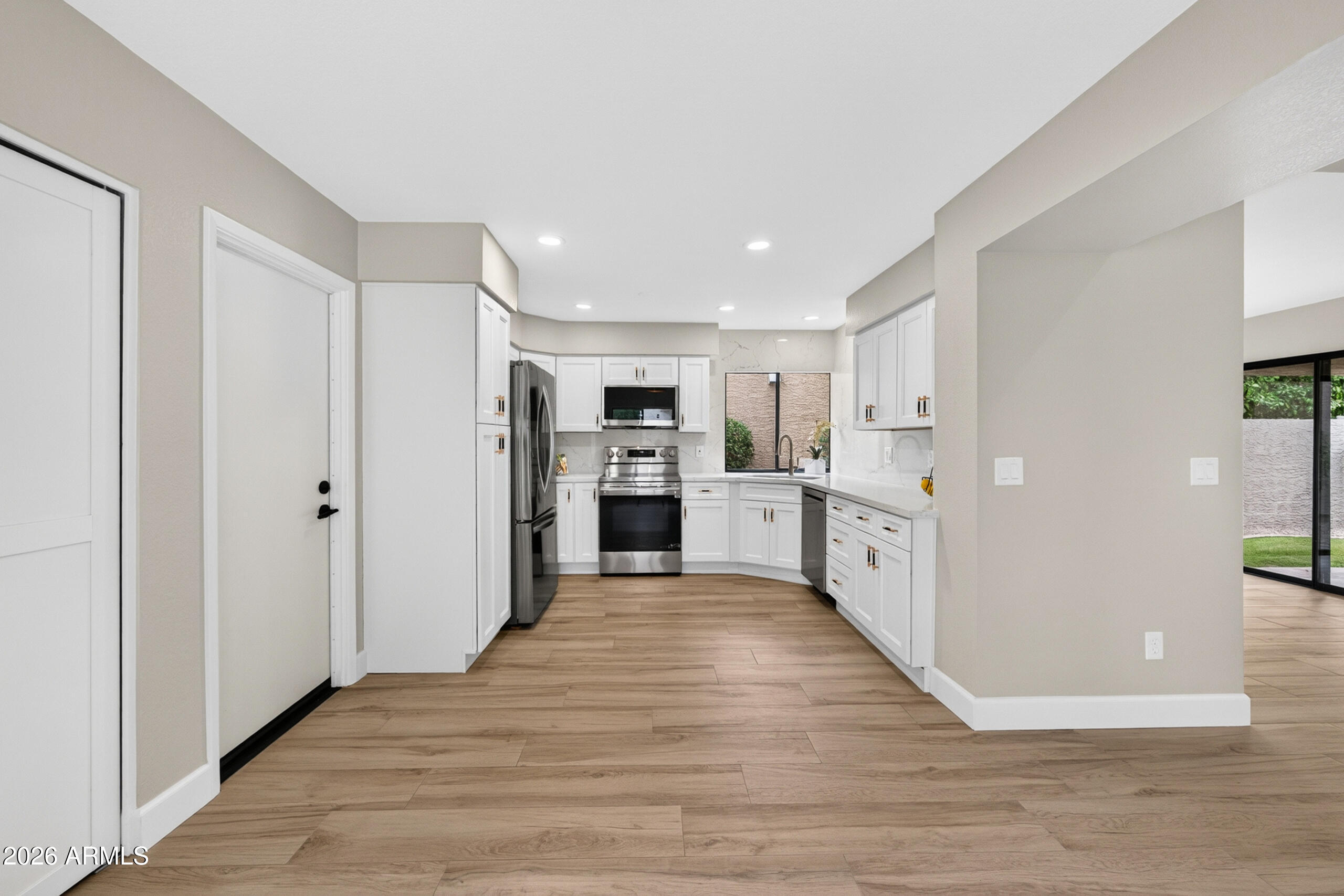 10061 E CALLE DE CIELO Circle