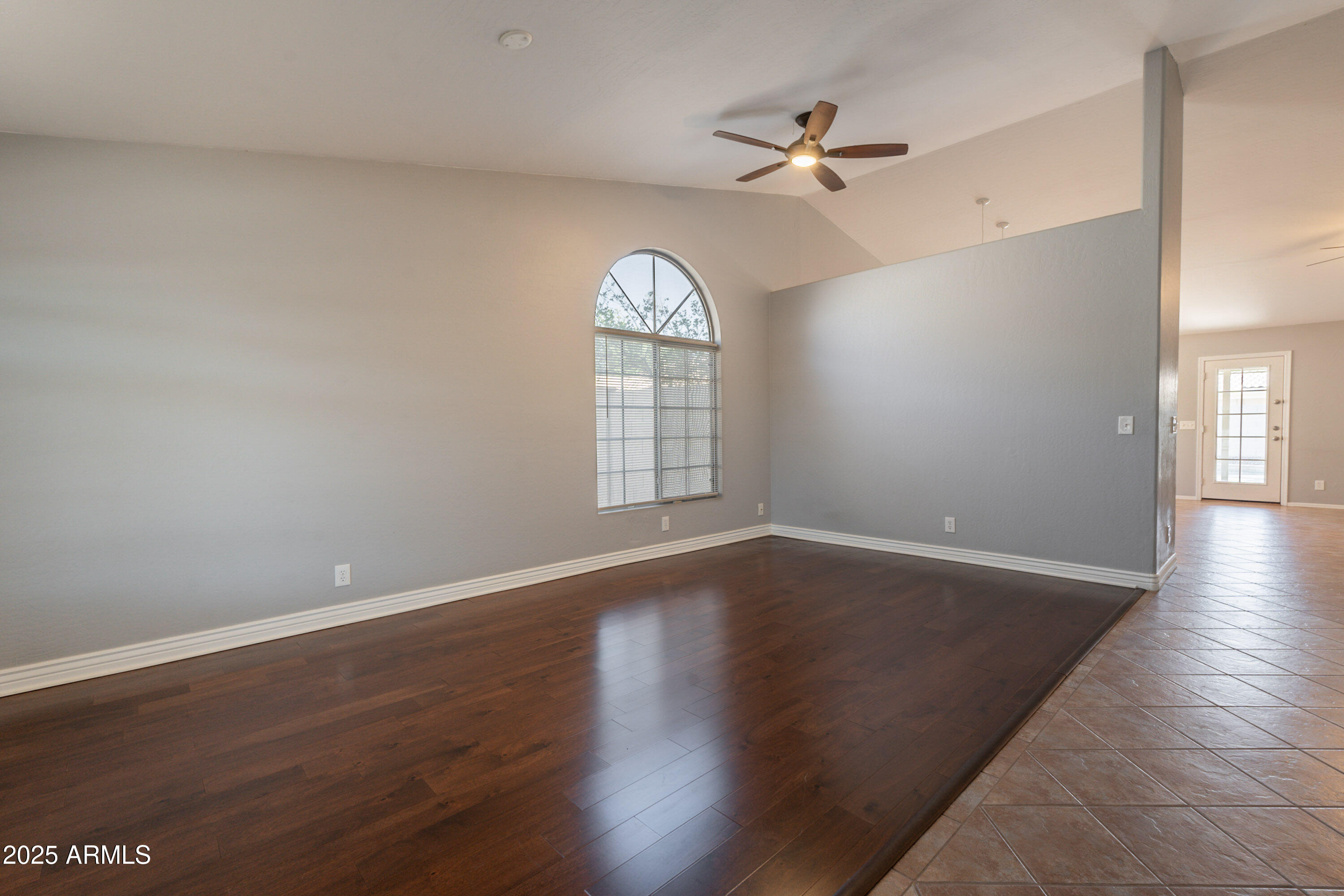 2477 E FLINTLOCK Place