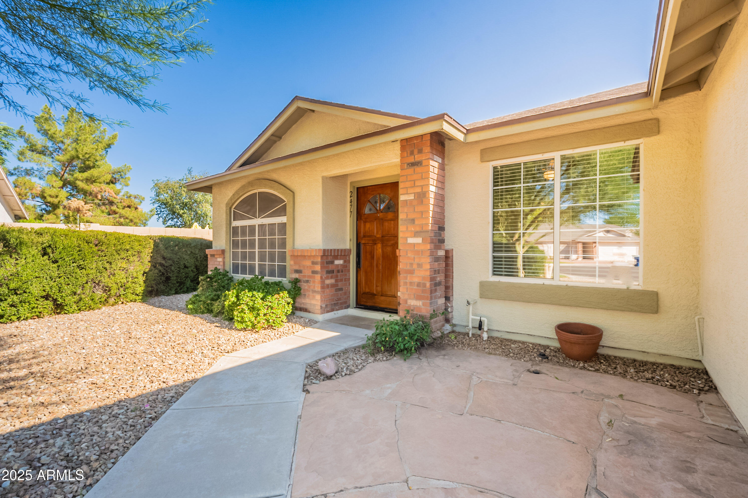 2477 E FLINTLOCK Place