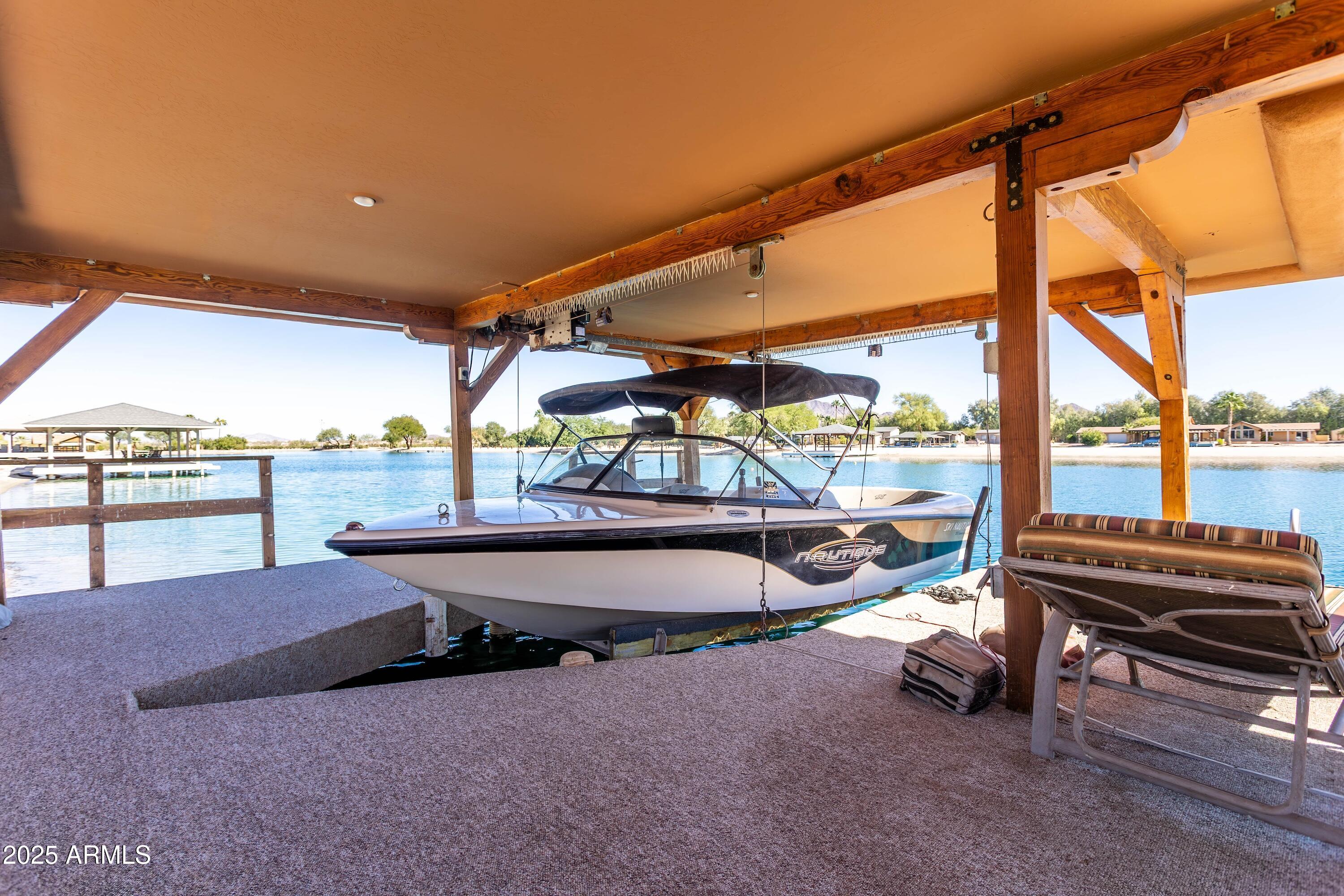 36444 S US HIGHWAY 85 -- 4