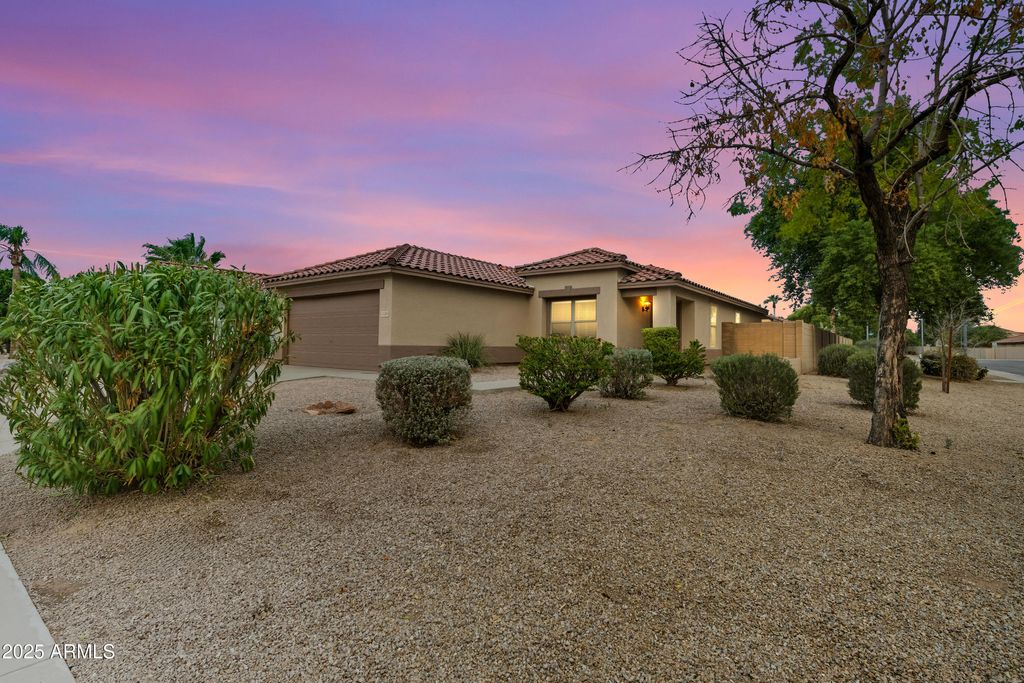 Photo of 11356 E Queensborough Avenue, Mesa, AZ 85212 (MLS # 6932384)