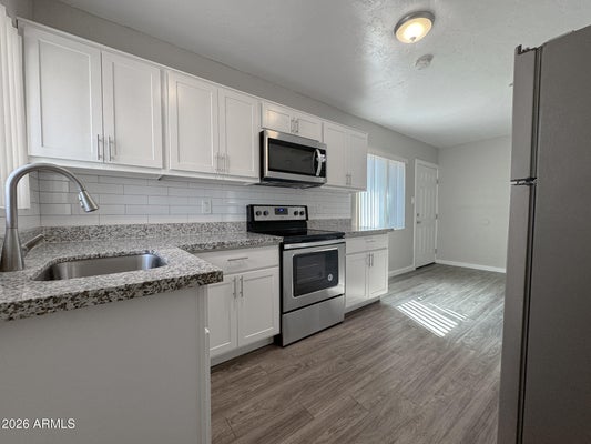 1342 W WILLETTA ST # 5, PHOENIX, AZ 85007 - Image c7e94cef99efddb959de15c950d52dcd/1437337063