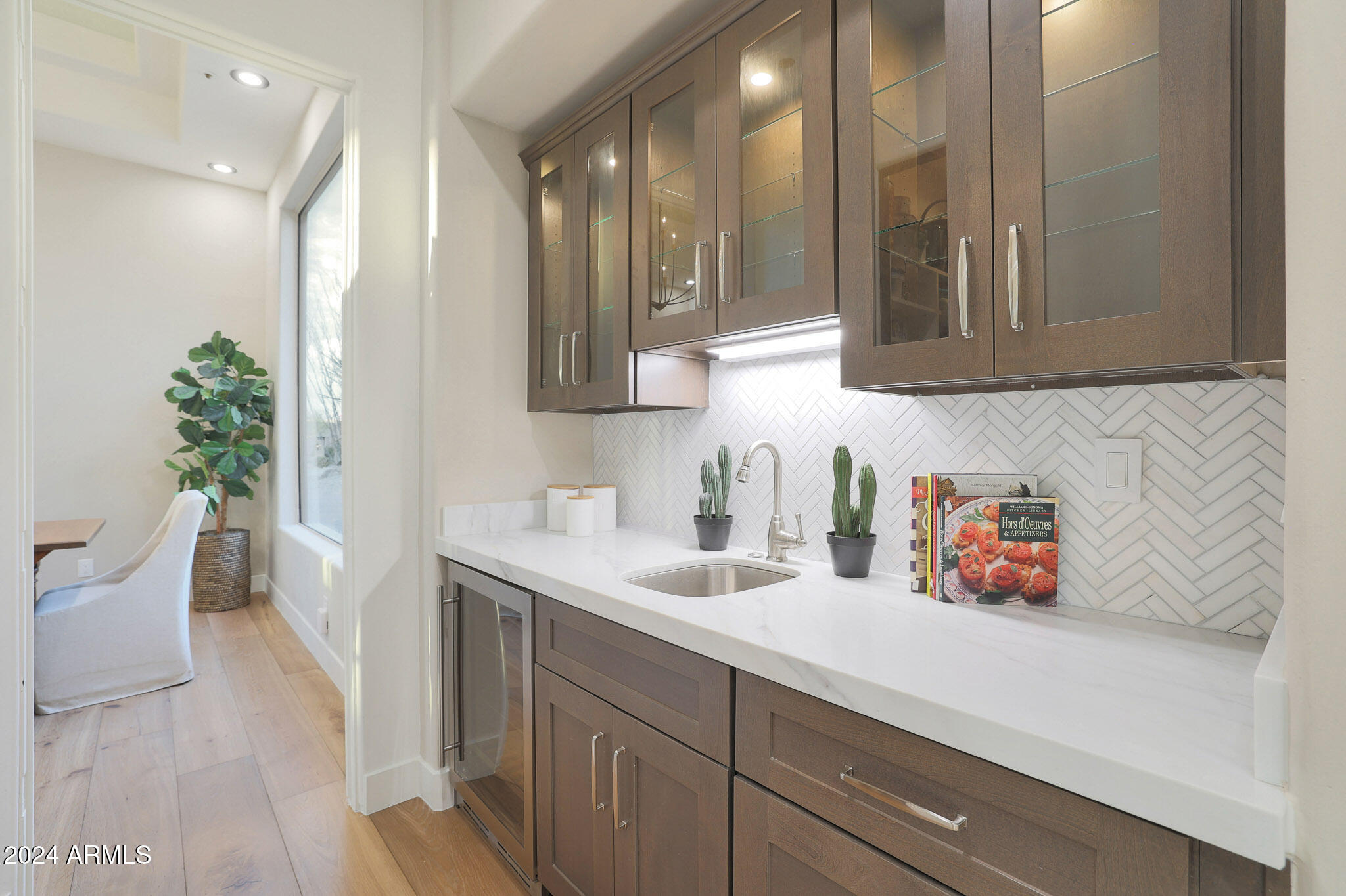 Scottsdale, Arizona 85255, United States, 3 Bedrooms Bedrooms, ,4 BathroomsBathrooms,Residential,Active,35880