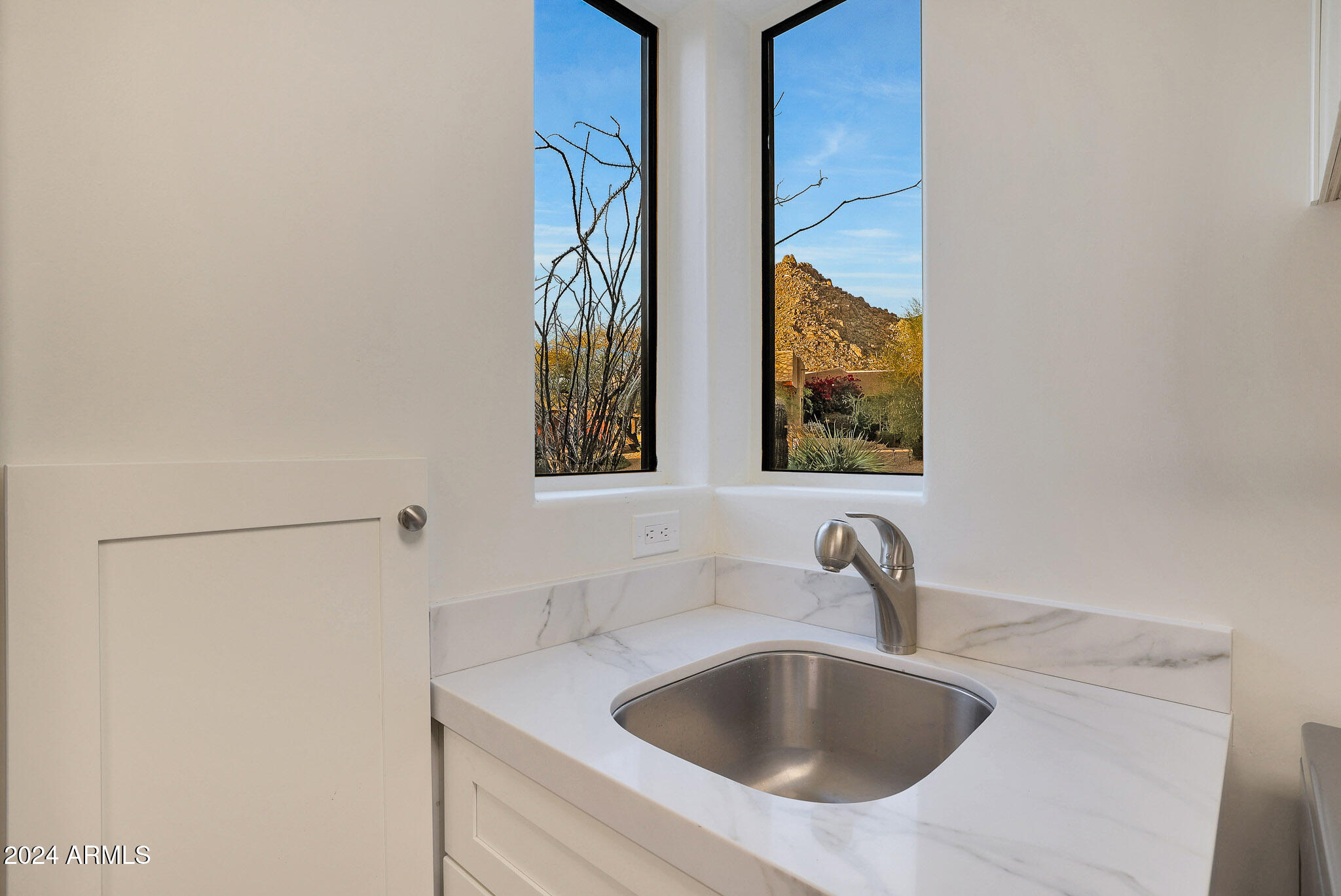 Scottsdale, Arizona 85255, United States, 3 Bedrooms Bedrooms, ,4 BathroomsBathrooms,Residential,Active,35880