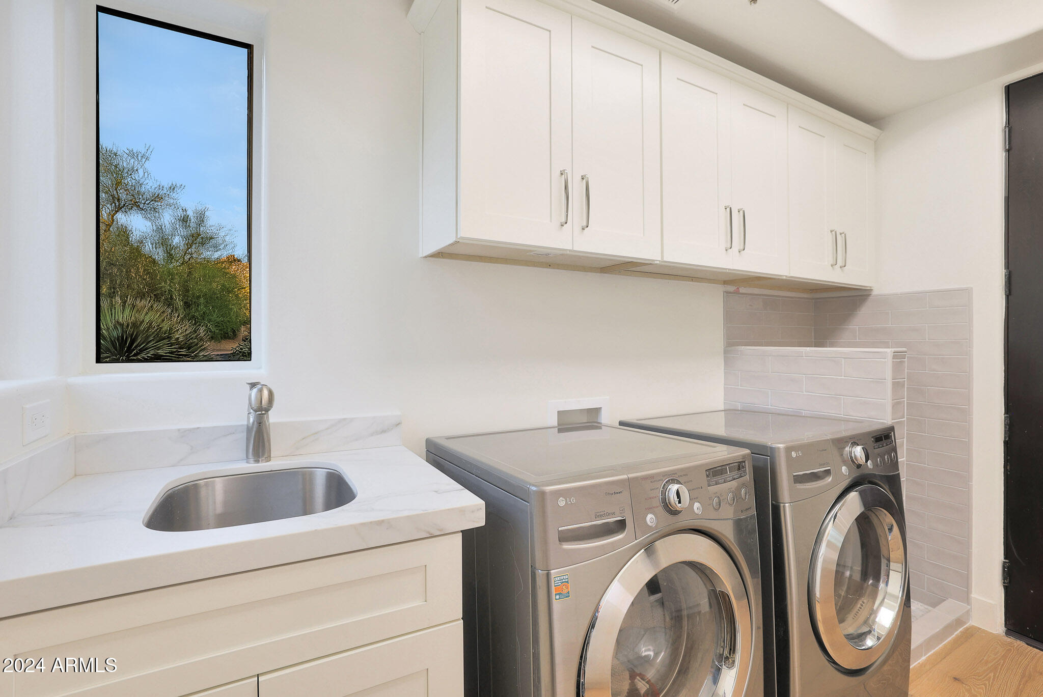 Scottsdale, Arizona 85255, United States, 3 Bedrooms Bedrooms, ,4 BathroomsBathrooms,Residential,Active,35880