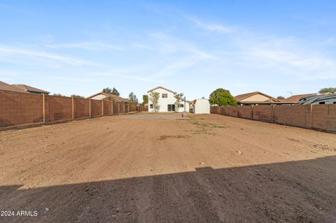 A home in El Mirage