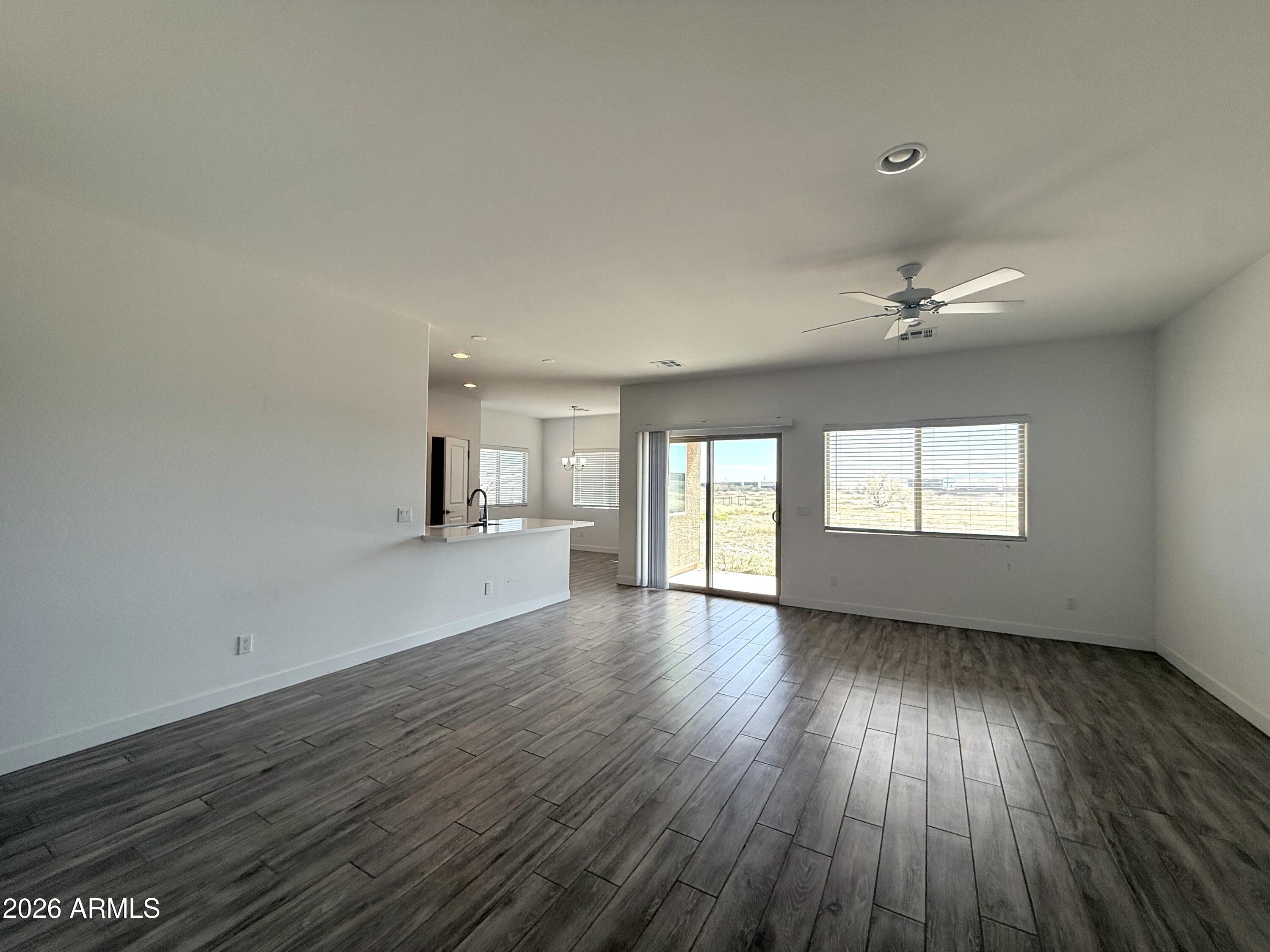 21333 W SLEEPY RANCH Road