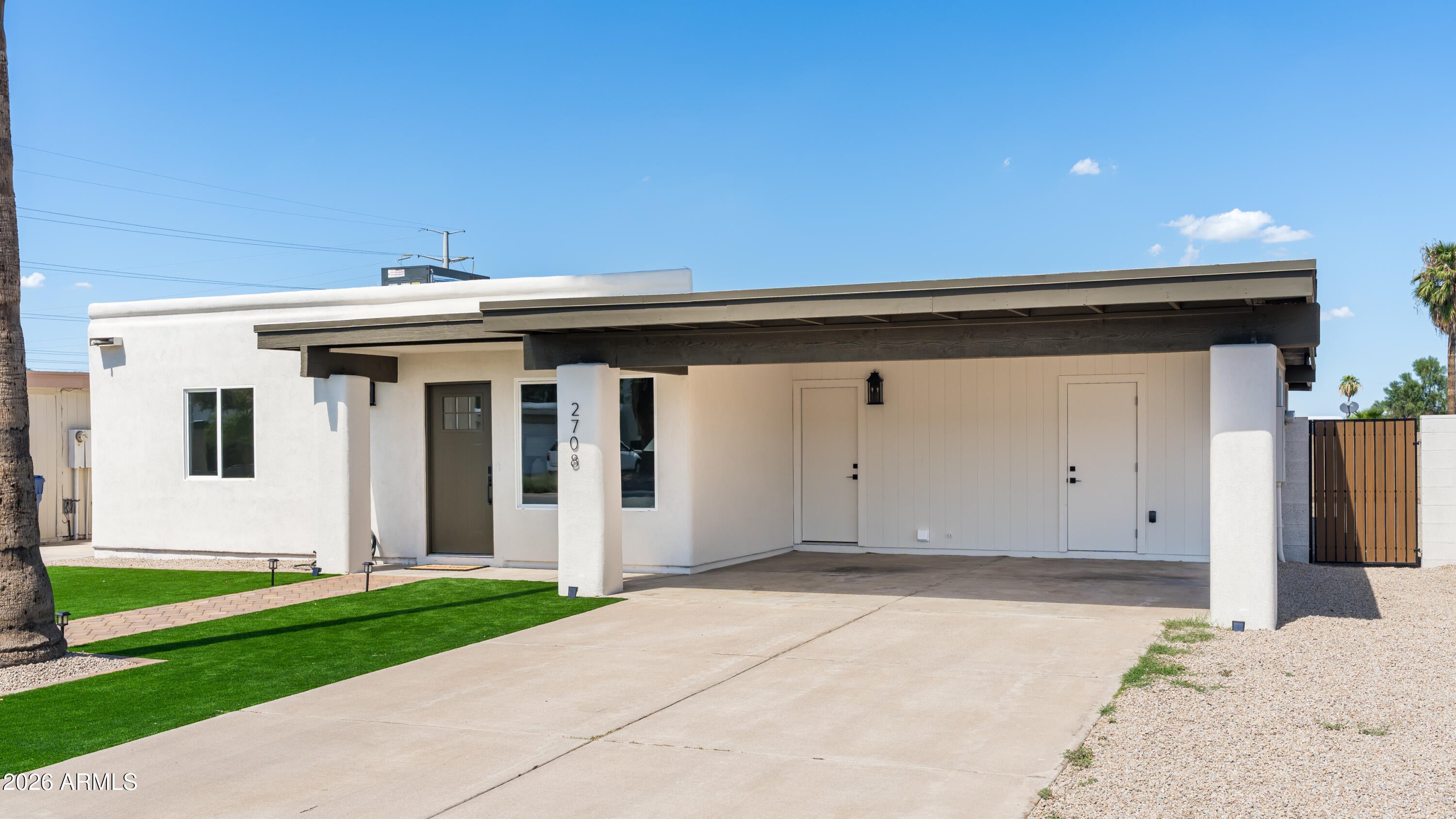 2708 W Dunbar Drive