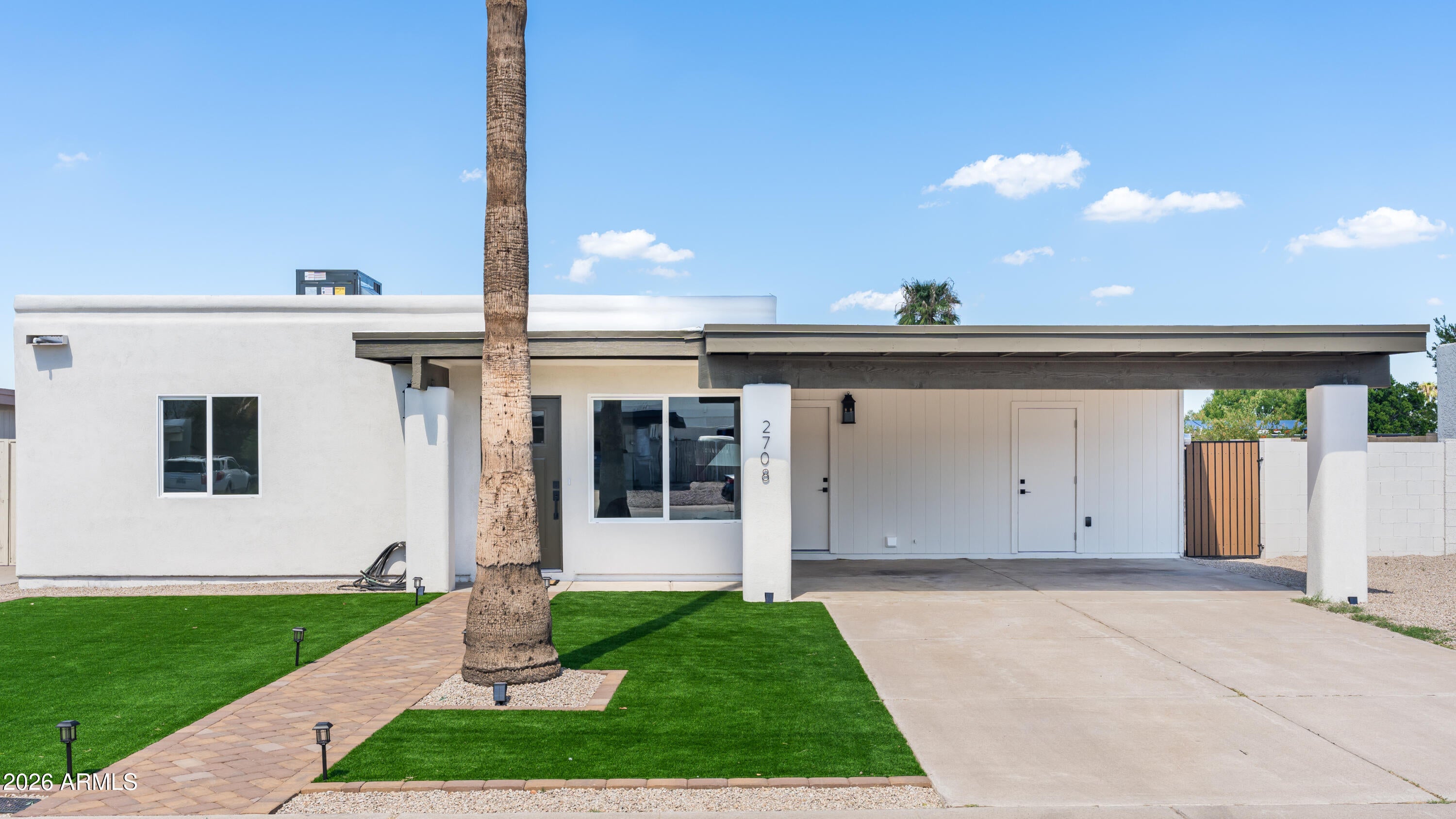 2708 W Dunbar Drive