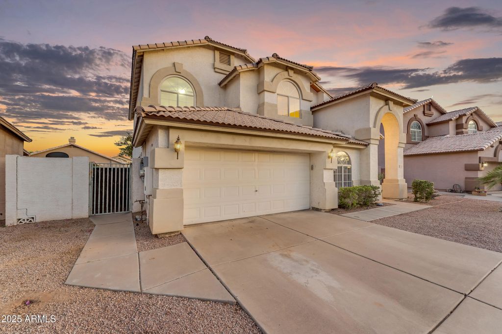 Photo of 13743 W Windsor Avenue, Goodyear, AZ 85395 (MLS # 6925234)