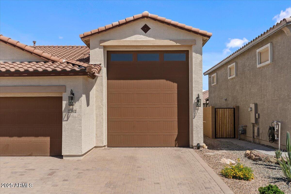 22912 E Domingo Road