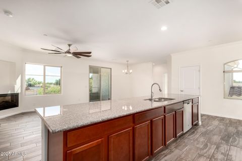 900 S CANAL Drive 238 Chandler AZ 85225