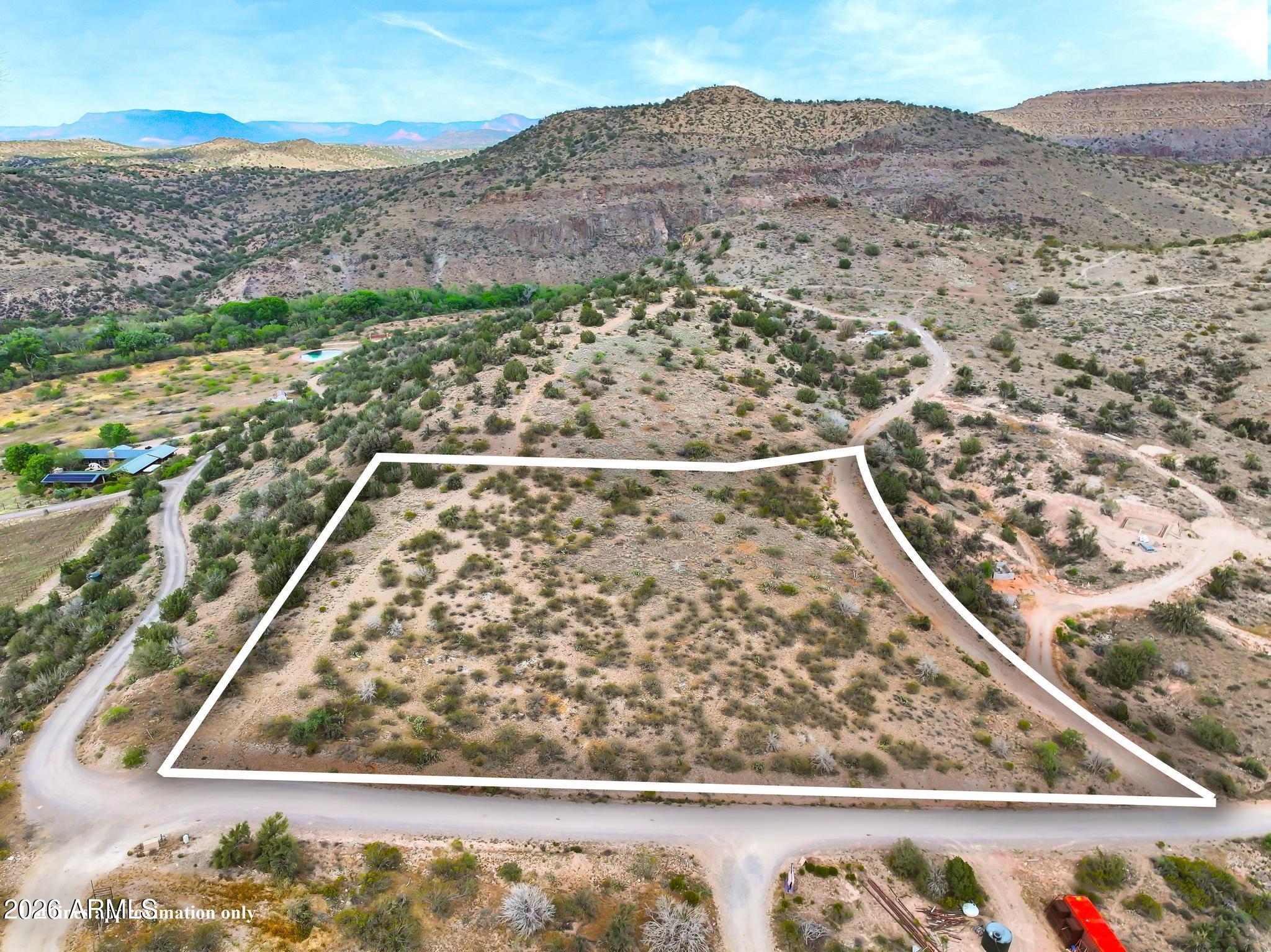 00 N Dancing Apache Road -