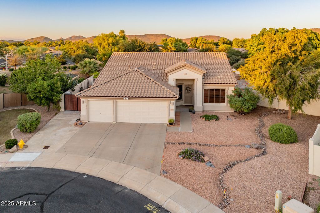 Photo of 19415 N 61st Lane, Glendale, AZ 85308 (MLS # 6934287)