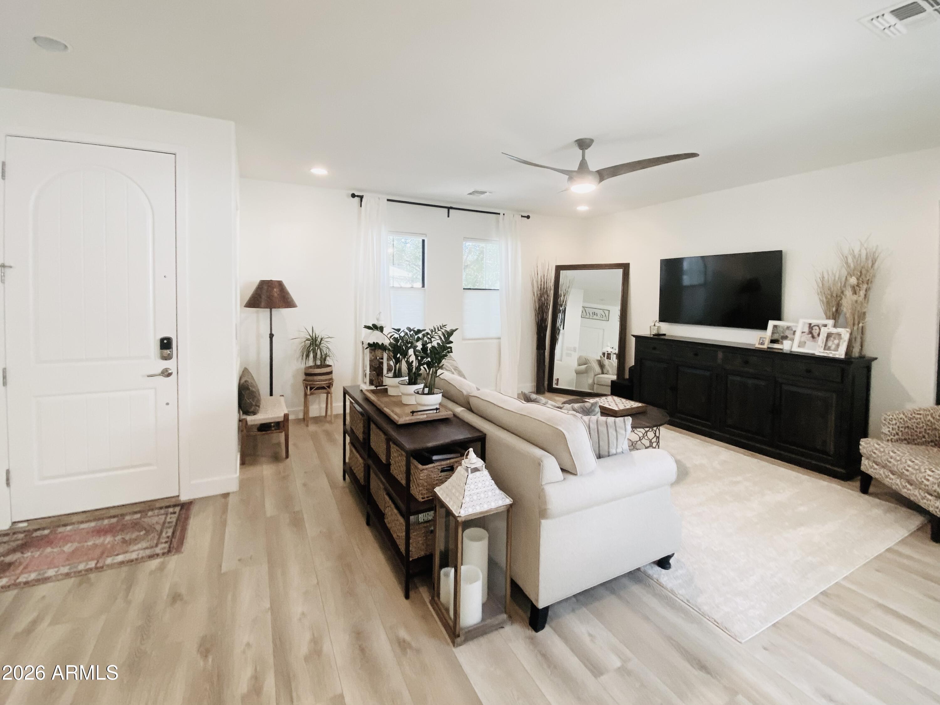 10431 E NATAL Avenue