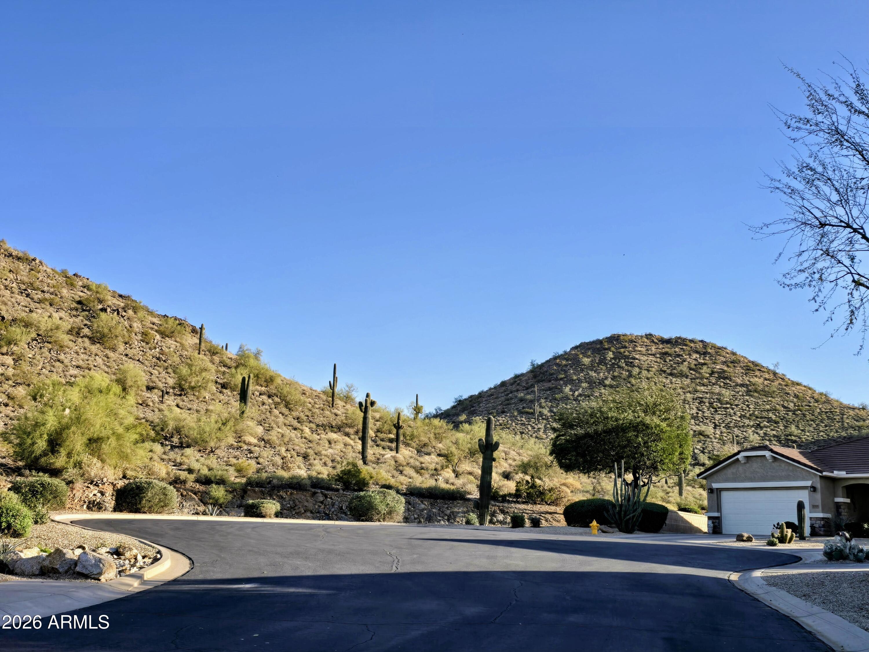 32004 N SKYLINE Drive