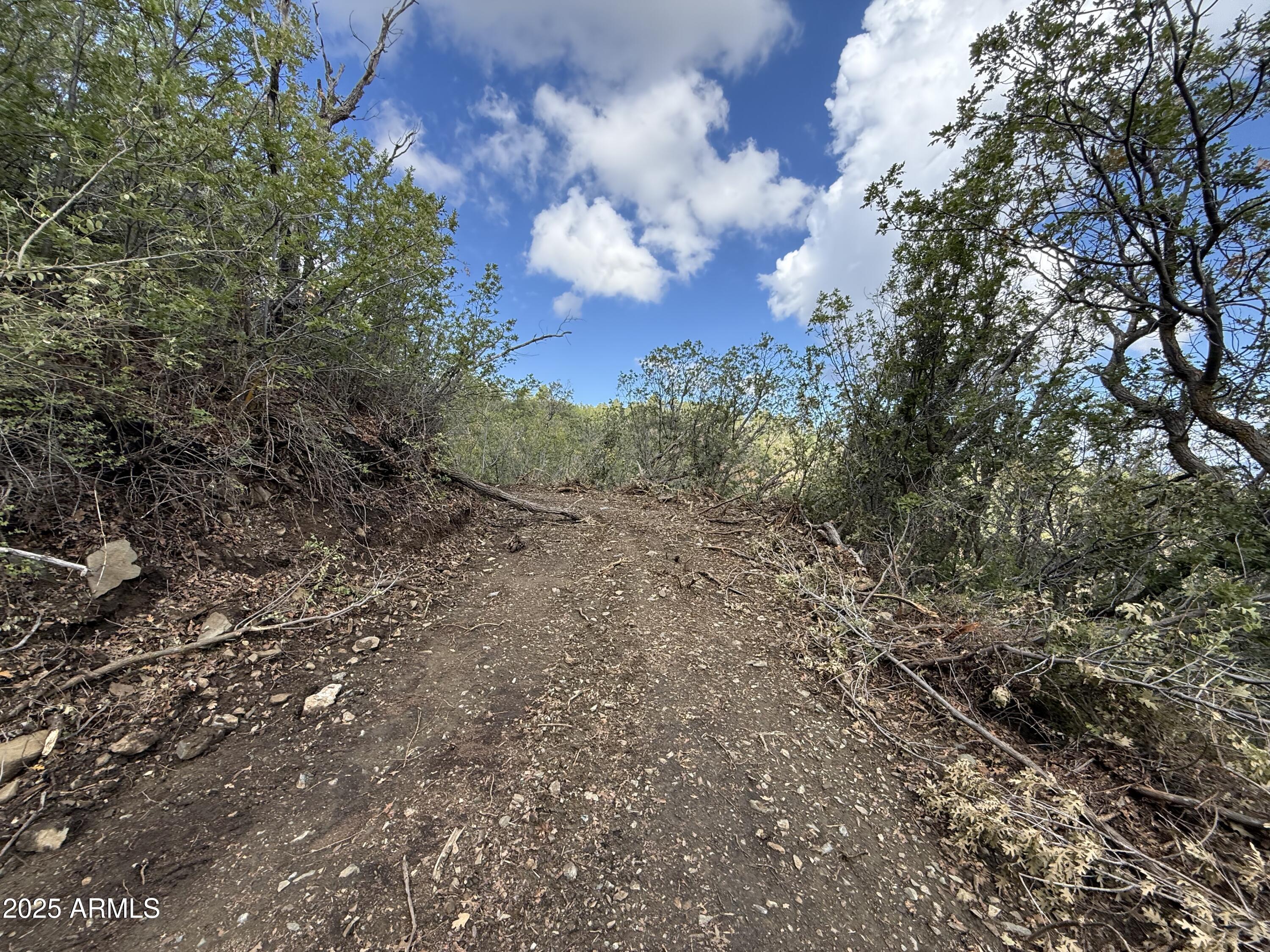 00 E Lincoln Ridge Road -