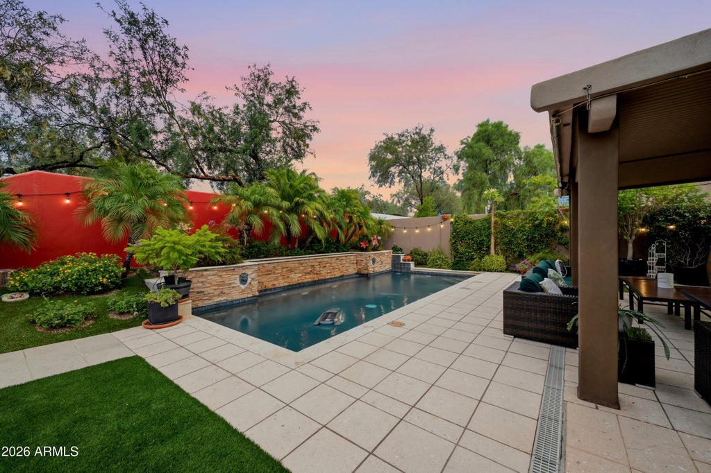 Photo of 4626 E Adobe Drive, Phoenix, AZ 85050 (MLS # 7055580)