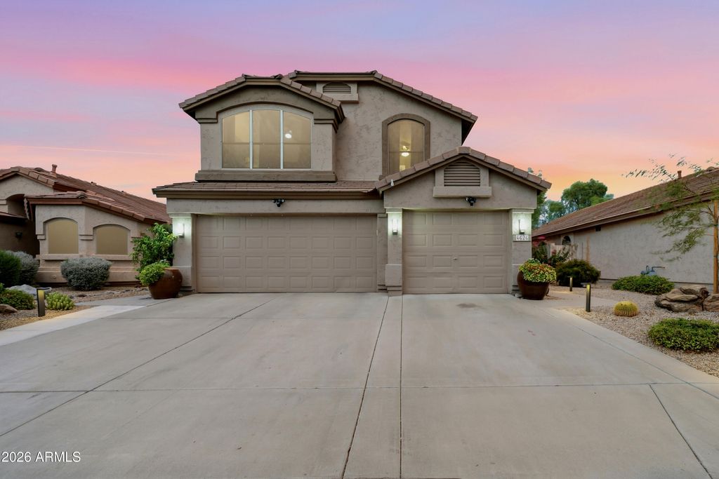 Photo of 4626 E Adobe Drive, Phoenix, AZ 85050 (MLS # 7055580)