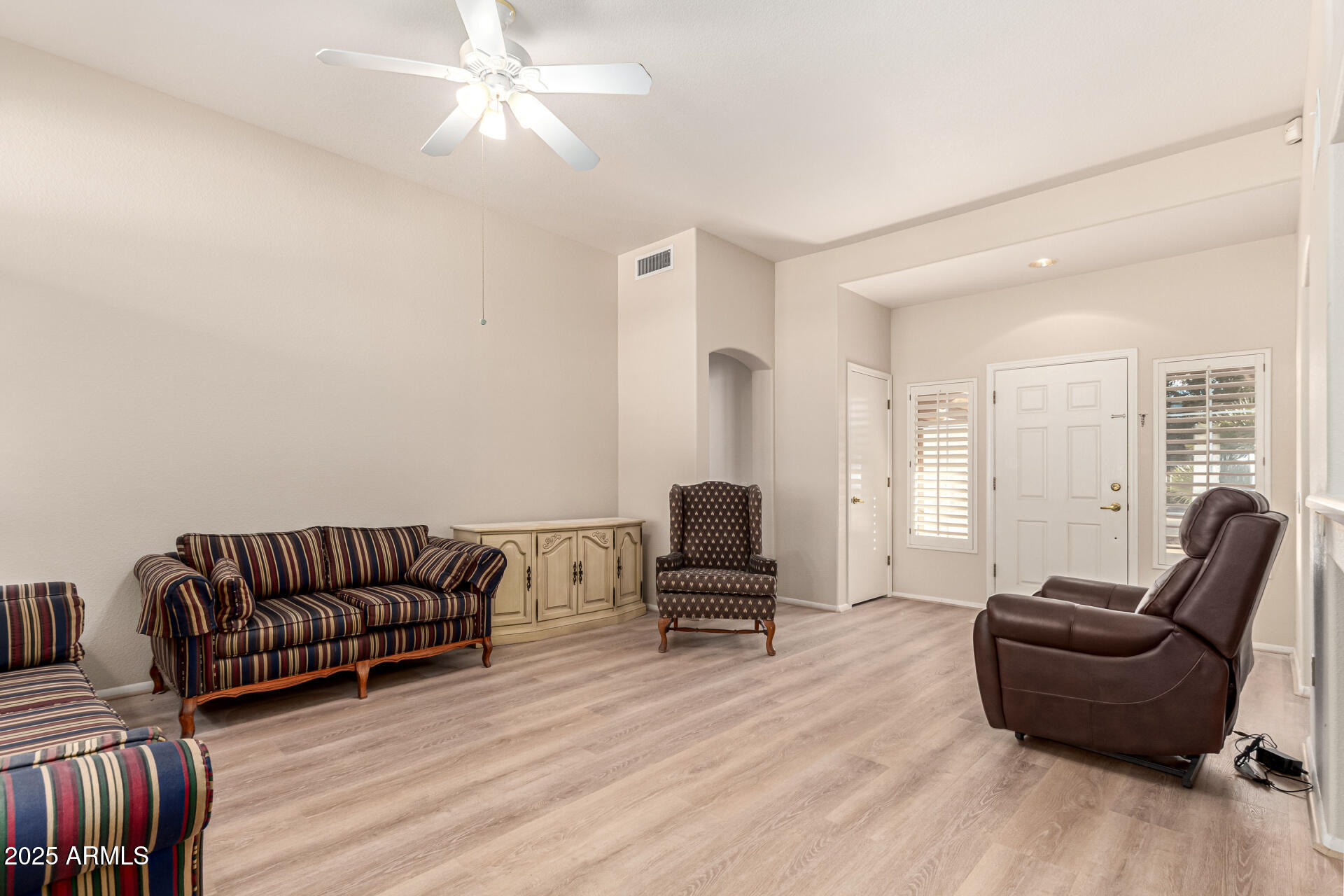 13408 W CARAWAY Drive