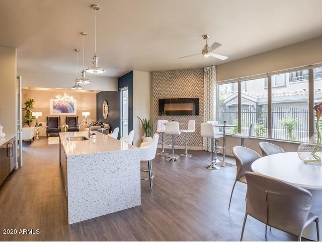 10 W MINNEZONA Avenue 1