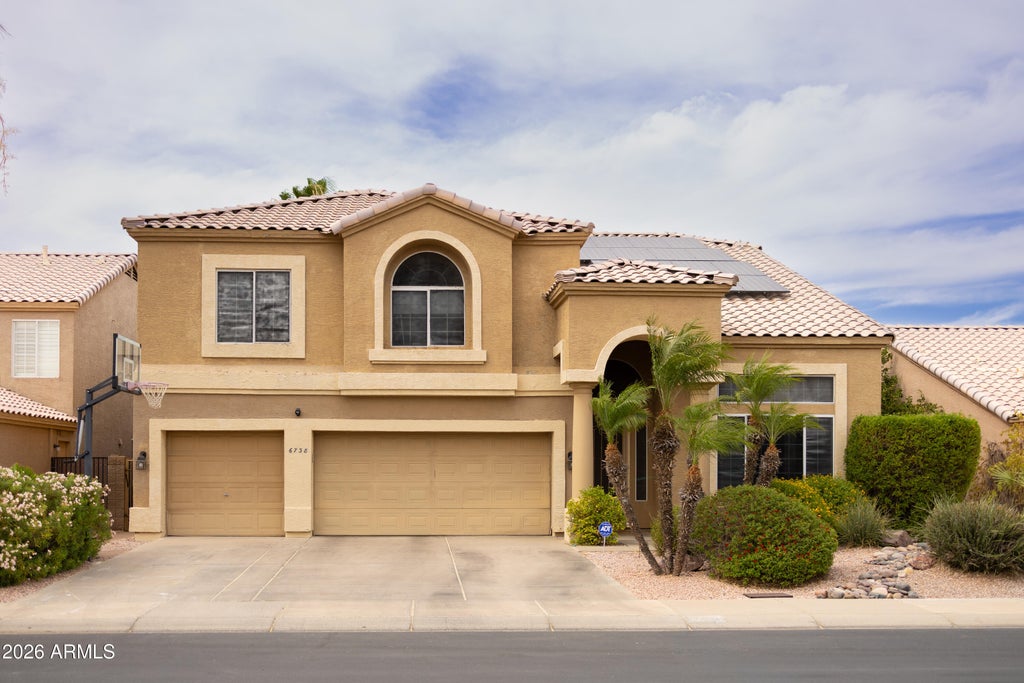 Photo of 6738 W Wahalla Lane, Glendale, AZ 85308 (MLS # 7042620)
