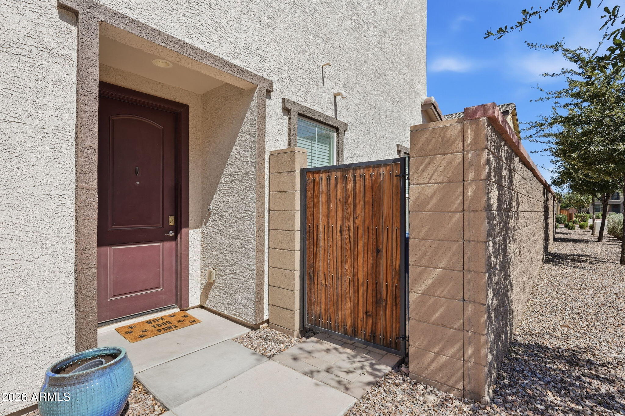 1255 N ARIZONA Avenue 1173
