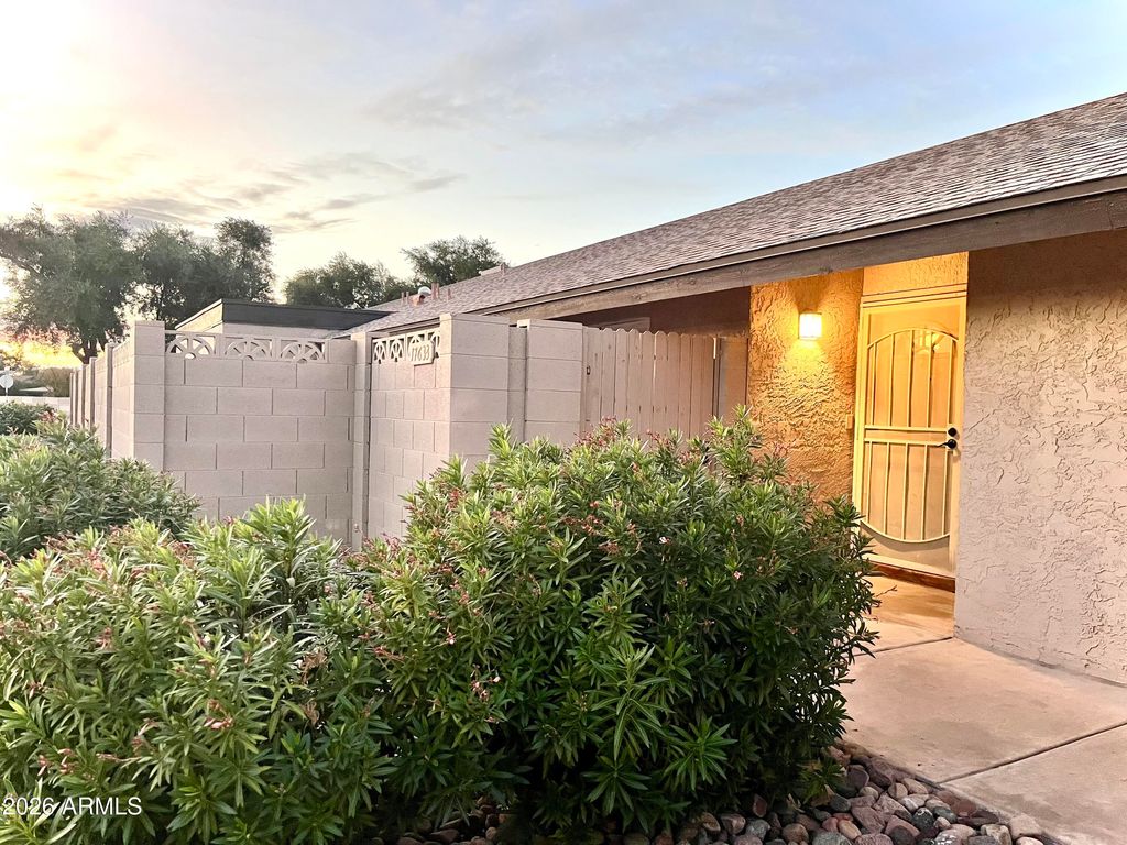 Photo of 17633 N Lindner Drive, Glendale, AZ 85308 (MLS # 6965718)
