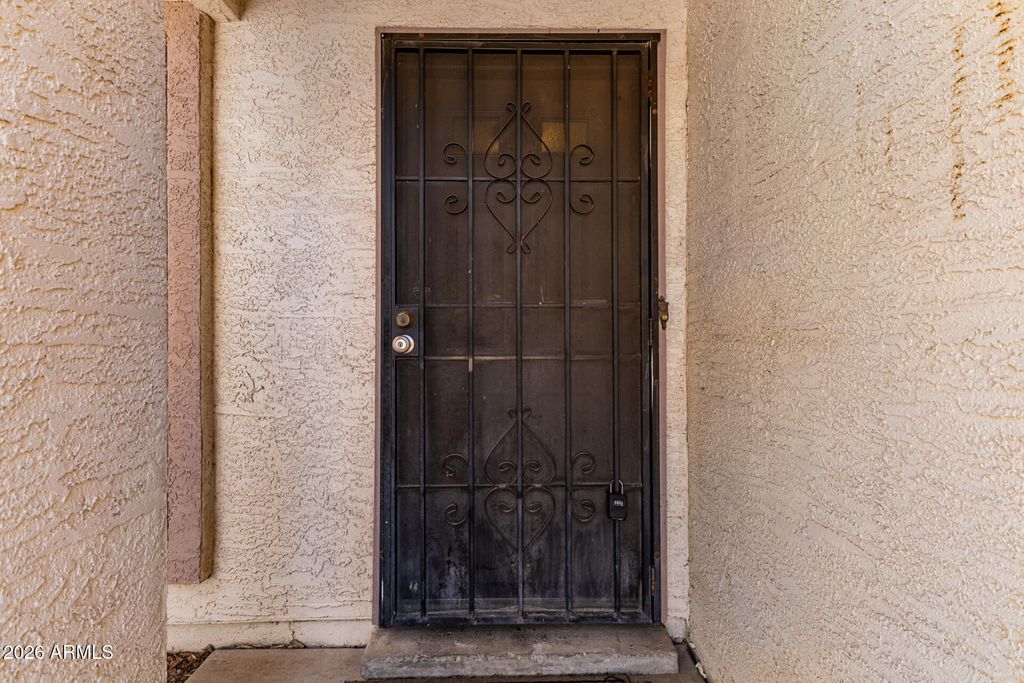Photo of 10115 W Medlock Drive, Glendale, AZ 85307 (MLS # 6995389)