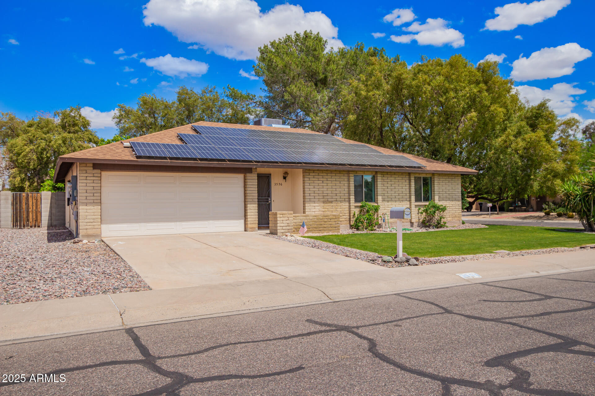 3556 E ANGELA Drive
