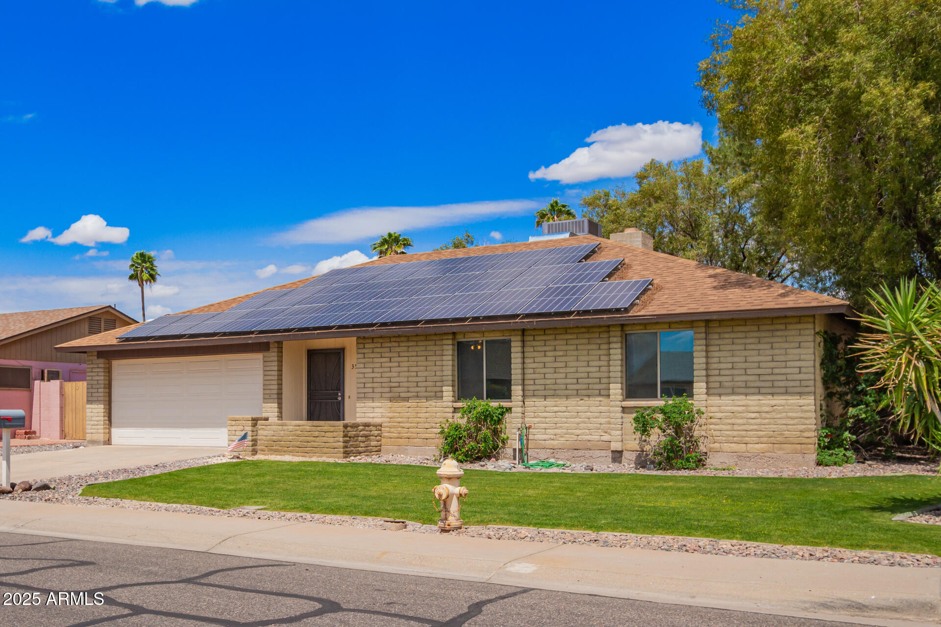 3556 E ANGELA Drive
