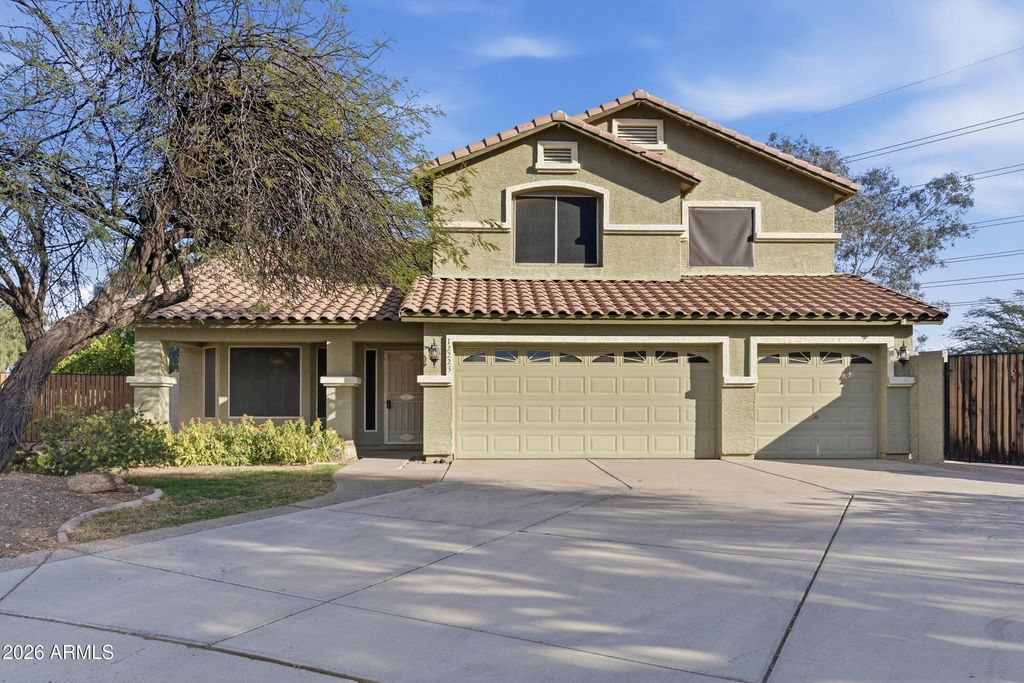 Photo of 12223 N 60th Lane, Glendale, AZ 85304 (MLS # 6990274)