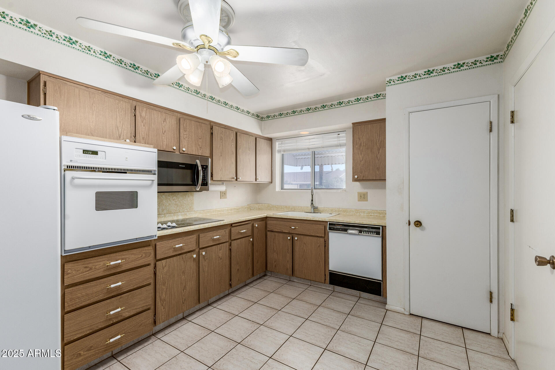 10403 W FLORIADE Drive