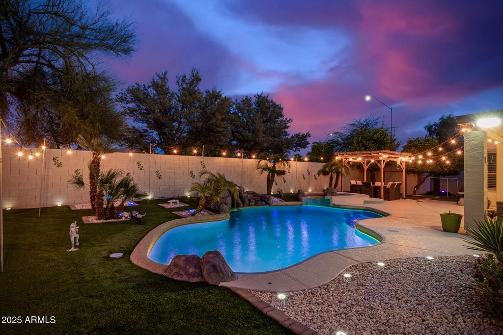 Photo of 963 N 163rd Drive, Goodyear, AZ 85338 (MLS # 6955790)